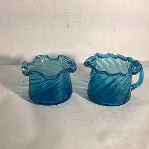 Vintage cream and sugar swirl and ruffle